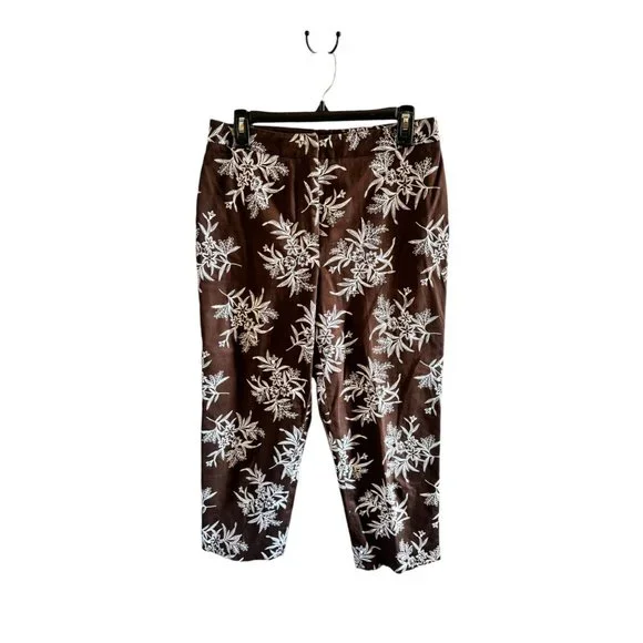 Jones of New York Signature Brown with White Floral Embroidery Pedal Pusher - Picture 4 of 5